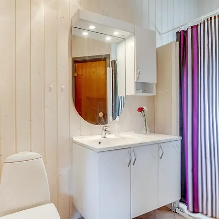 Floria - 1-4km From The Sea By Interhome *
