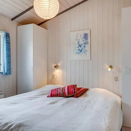 Dom wakacyjny Floria - 1-4km From The Sea By Interhome *