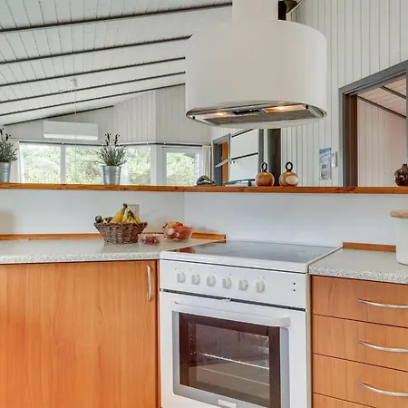 Dom wakacyjny Floria - 1-4km From The Sea By Interhome *